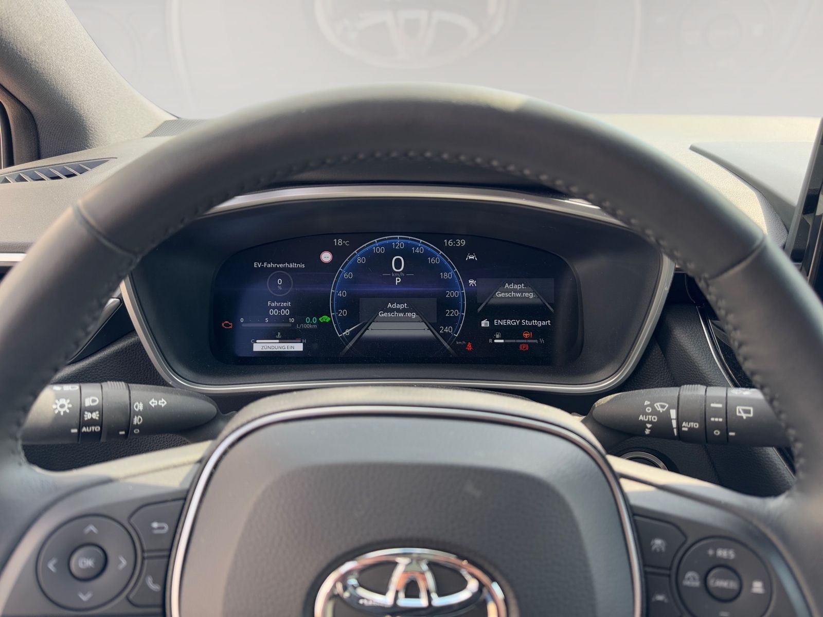 Toyota Corolla 1.8 l Hybrid Touring Sports Teamplayer