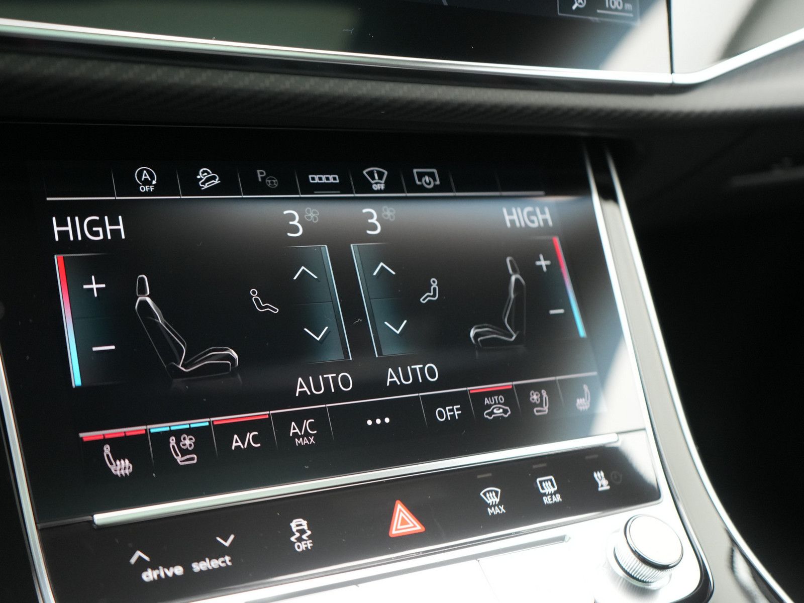 Audi Q8 S line business LASER B&O STANDHZ LEDER-RAUTE