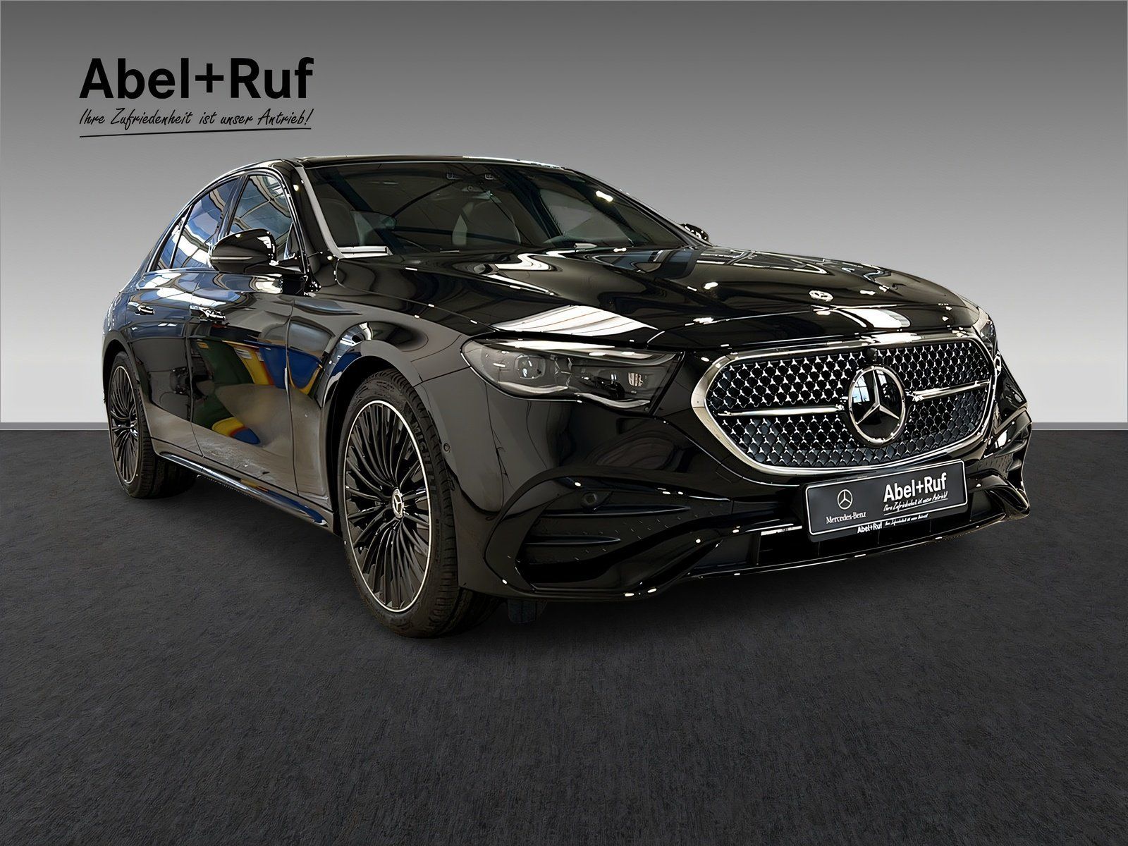 Mercedes-Benz E 450 d 4M+AMG+LEDER+PREMIUM+AHK+STANDHEIZUNG