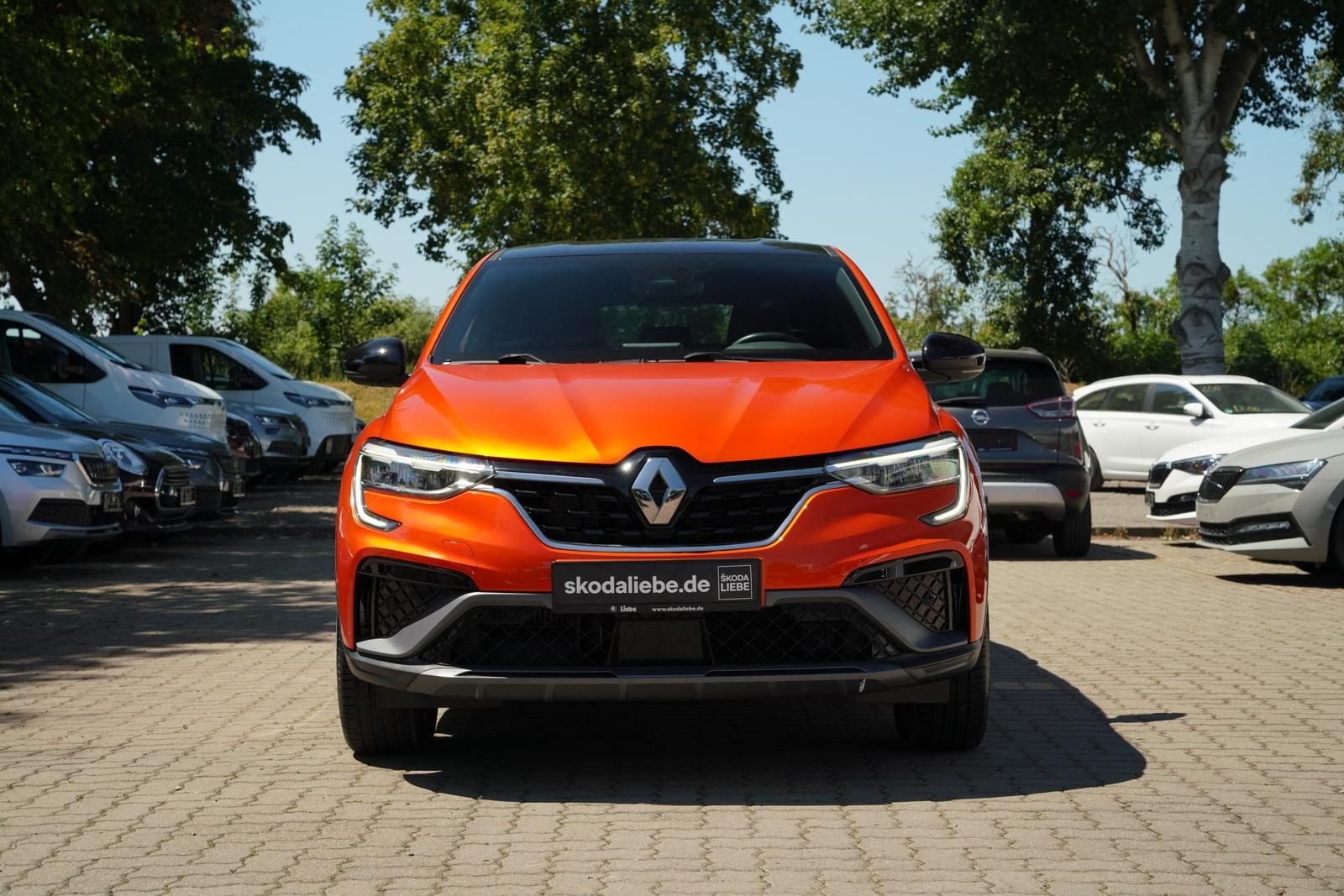 Renault ARKANA R.S. LINE TCe160 EDC - Samsaru's Car Outlet