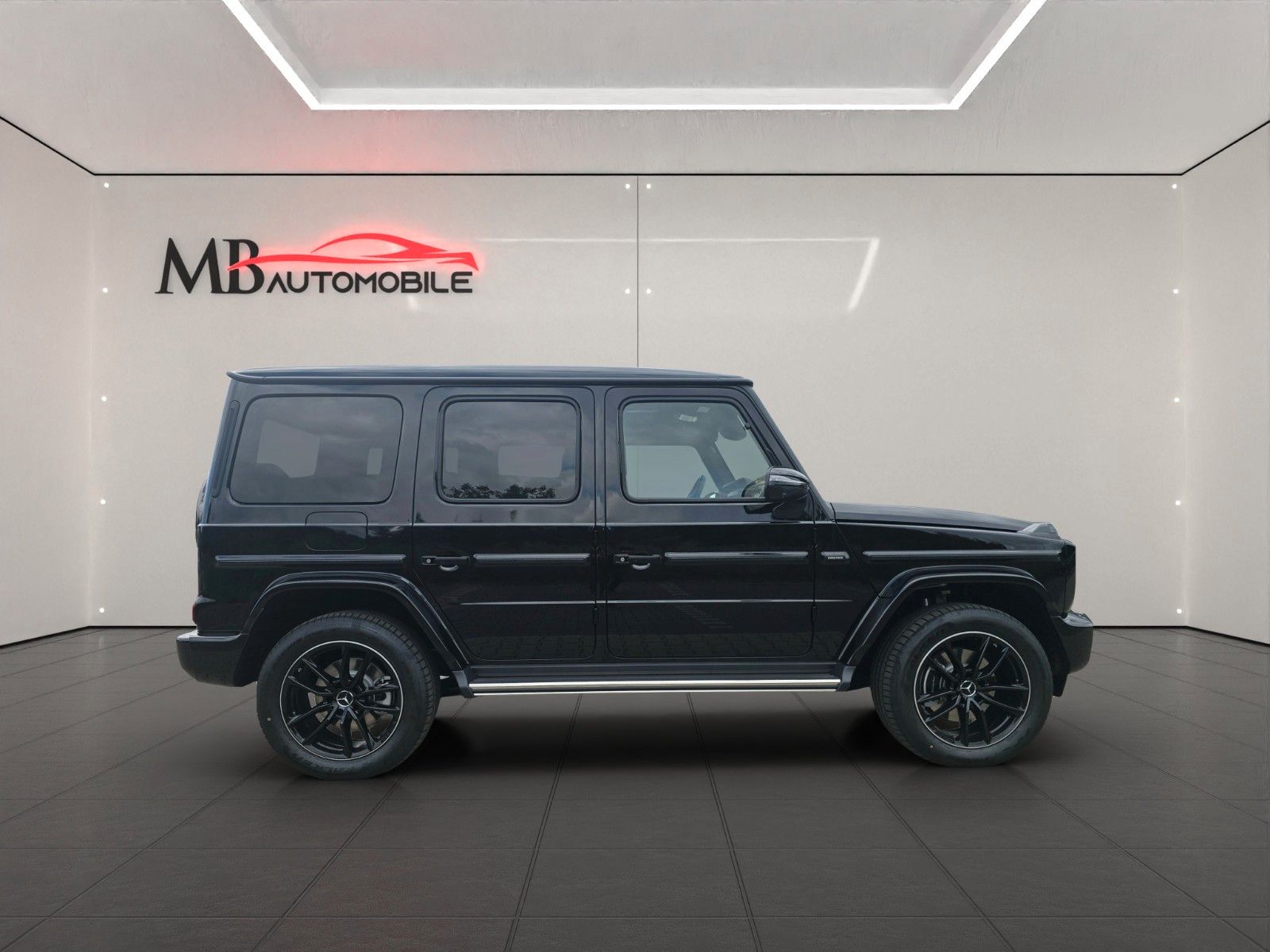 Mercedes-Benz G450d AMG Line - Samsaru's Car Outlet