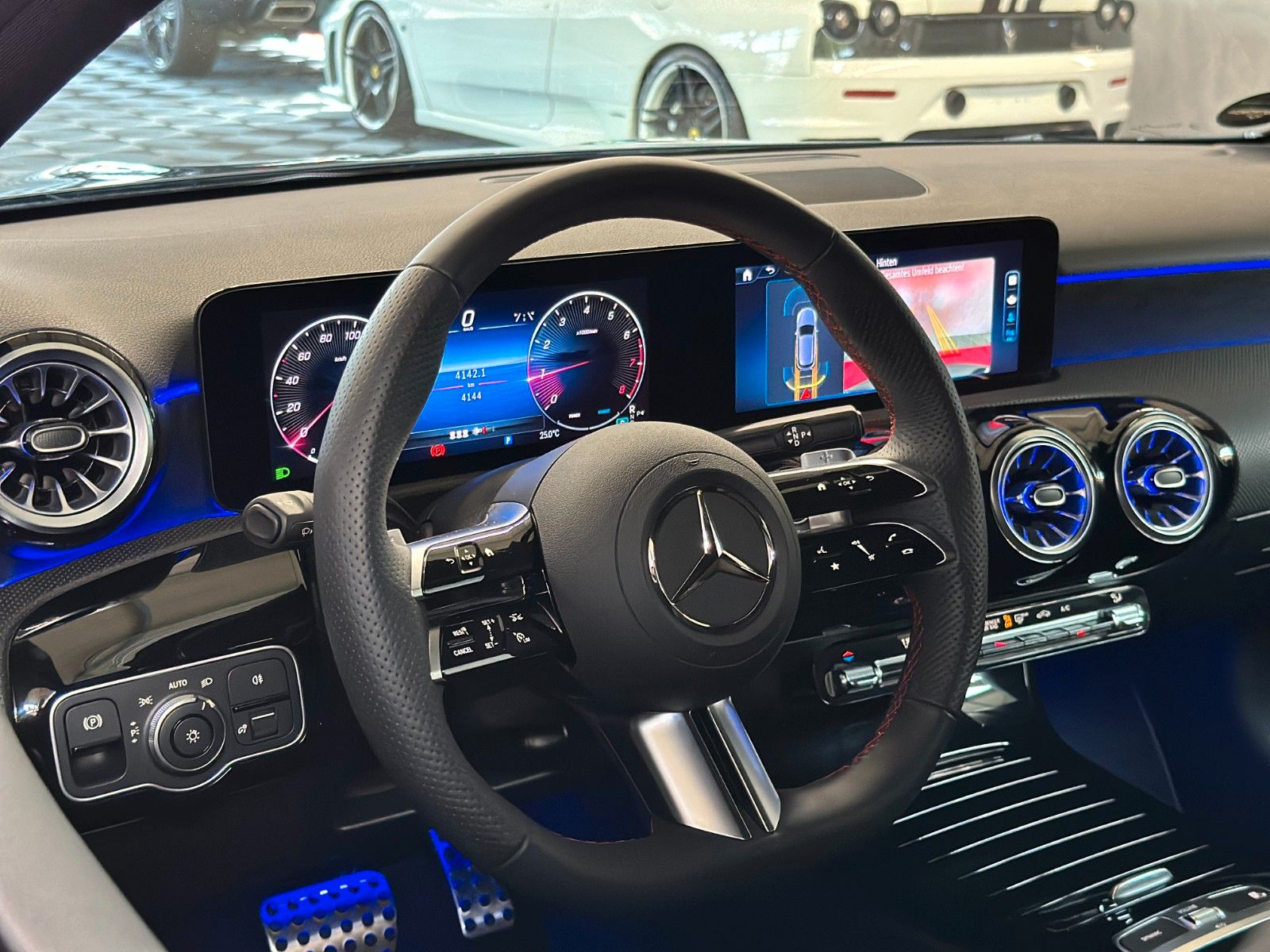 Mercedes-Benz A180 AMG Line - Samsaru's Car Outlet