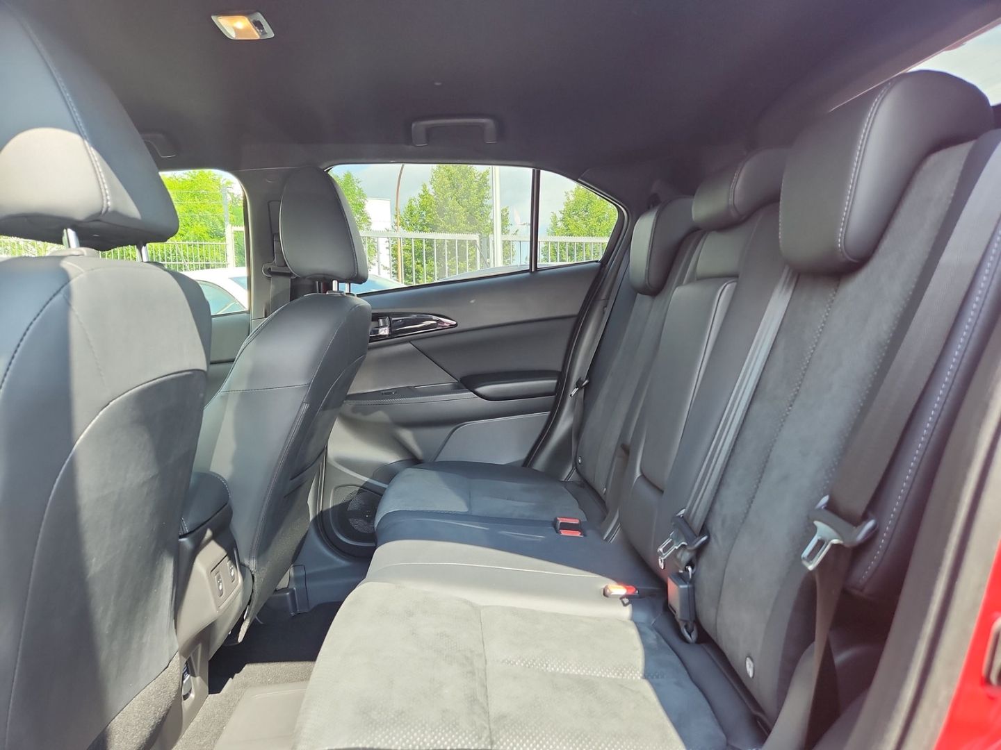 Mitsubishi Eclipse Cross Plug-In Hybrid Select Black Garant