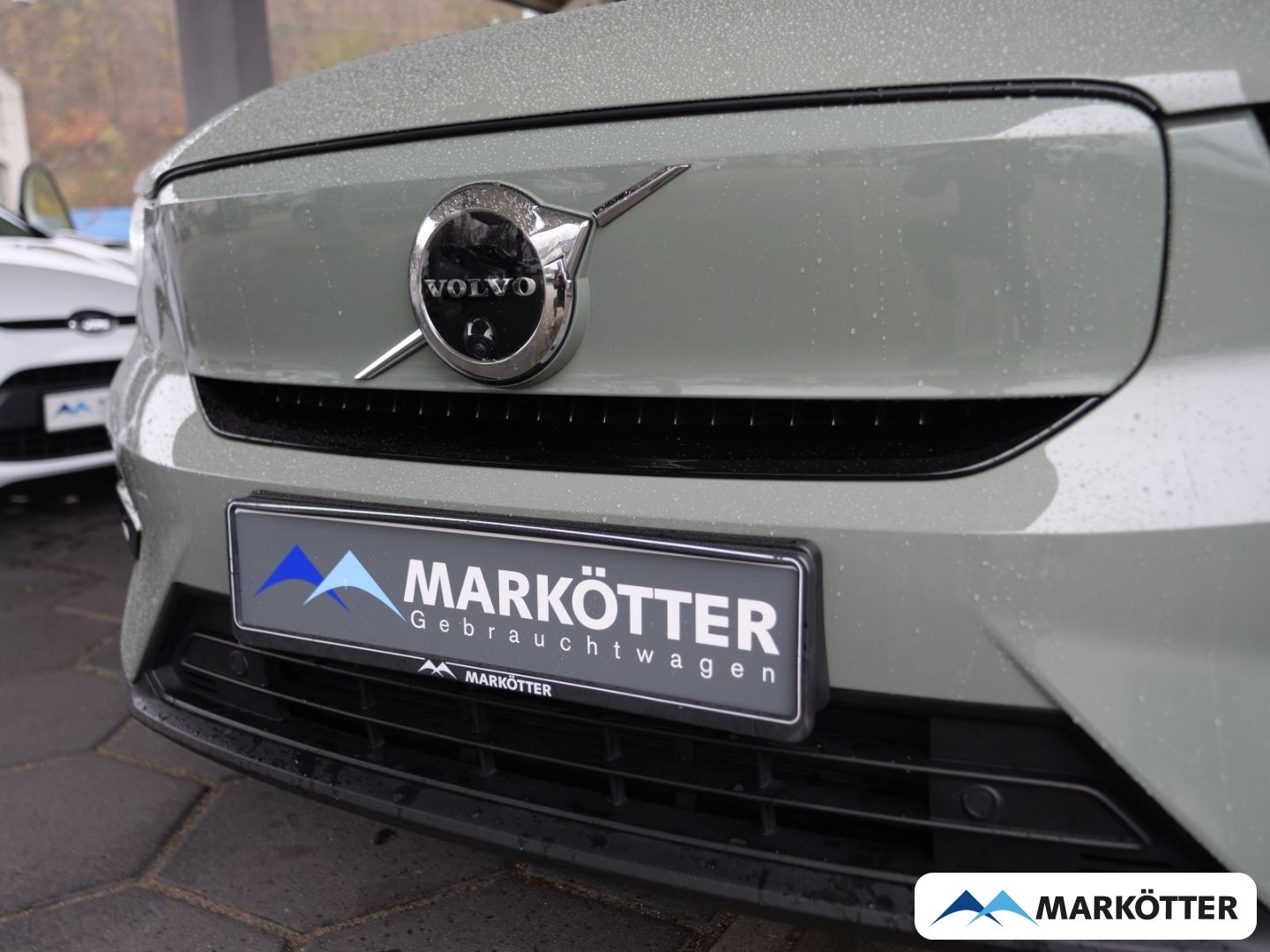 Volvo XC40 Recharge Single Motor STHZ/AHK/Wärmepumpe