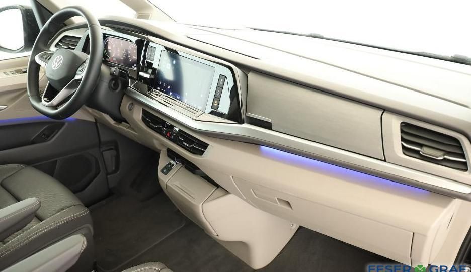 Volkswagen T7 Multivan eHybird 4x4 lang Style ACC 7 Sitz DC