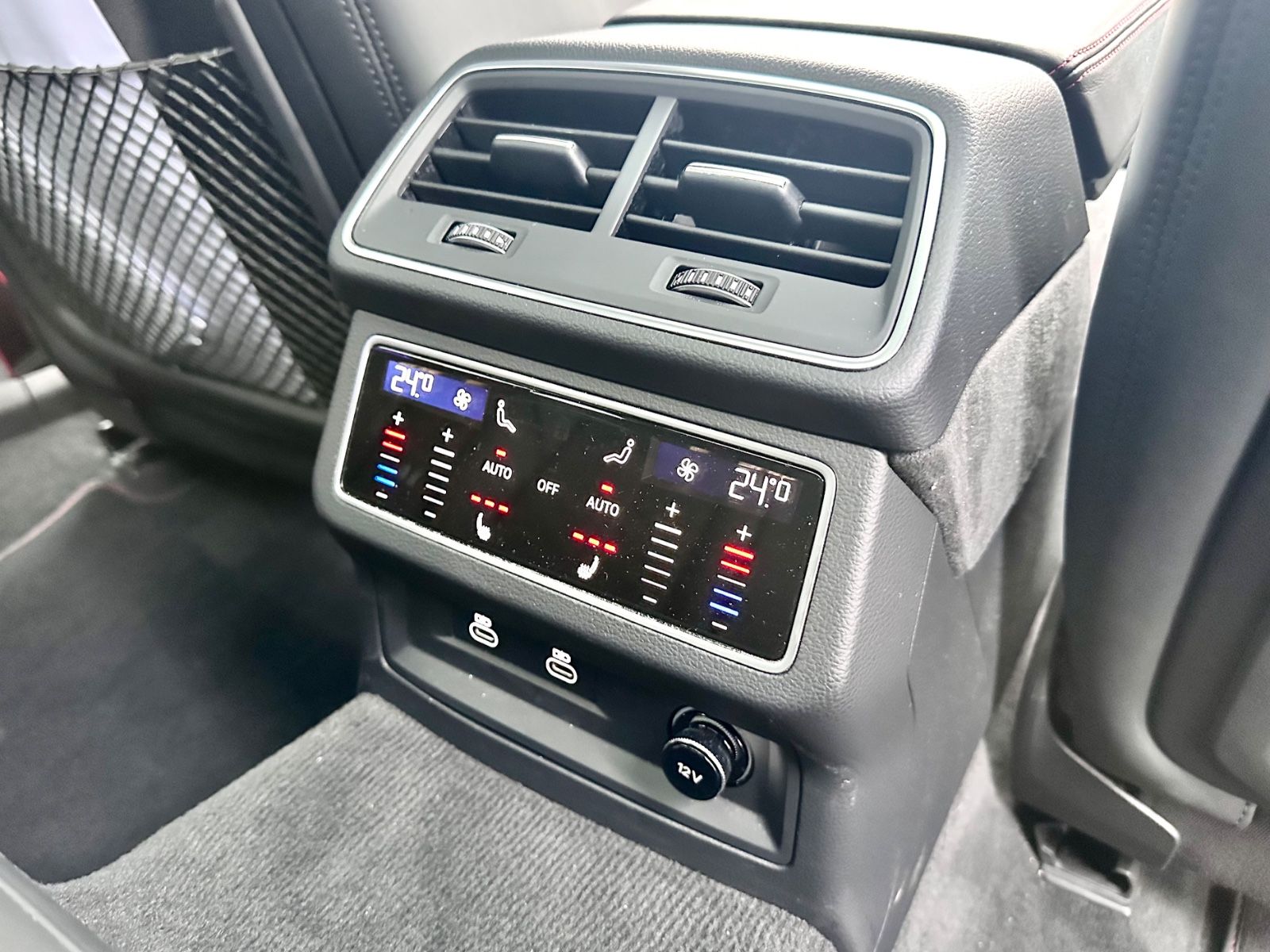 Audi RS6 AVANT QUATTRO*PANO+VOLL+AHK*