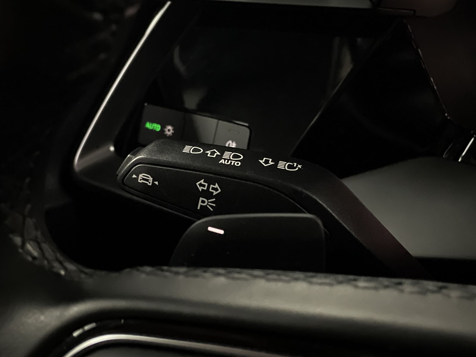 Audi A3 40 TFSI e*AHK*KEYLESS*VIRTUAL*ACC*AHK*150 KW*