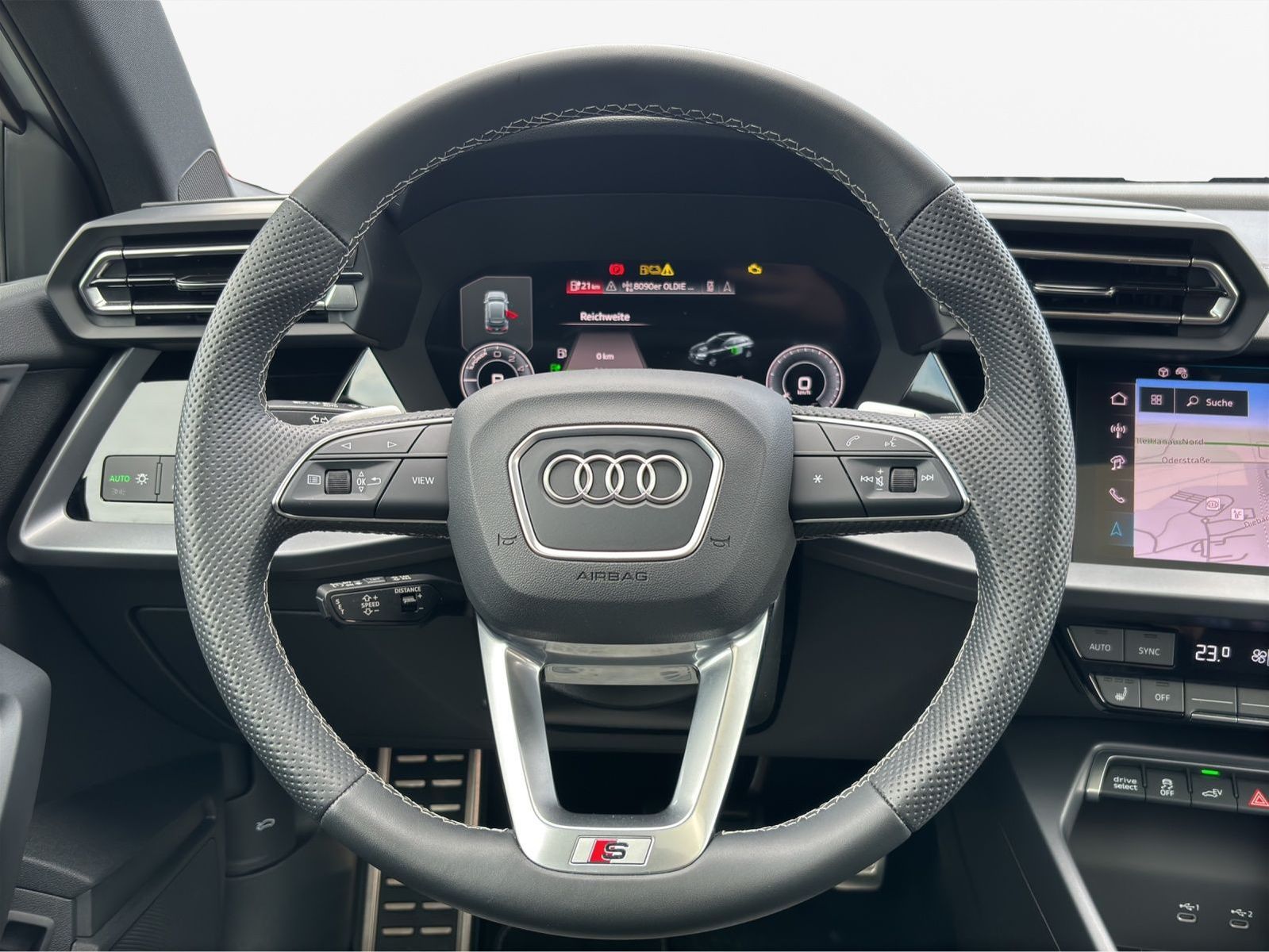 Audi A3 Sportback 45 TFSIe S-LINE*NAVI-PLUS*LED*KAMER