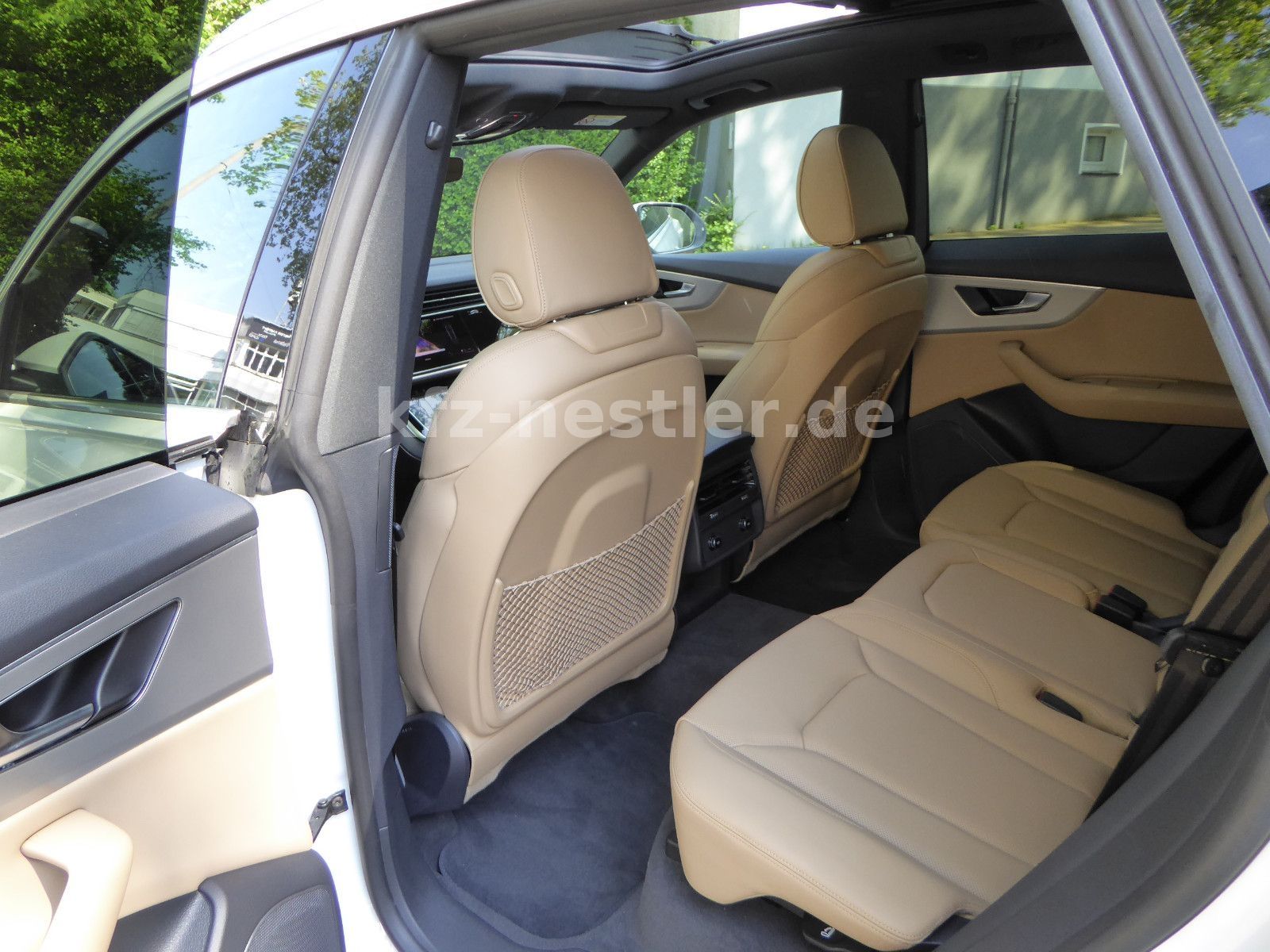 Audi Q8 55 TFSI S Line - Samsaru's Car Outlet