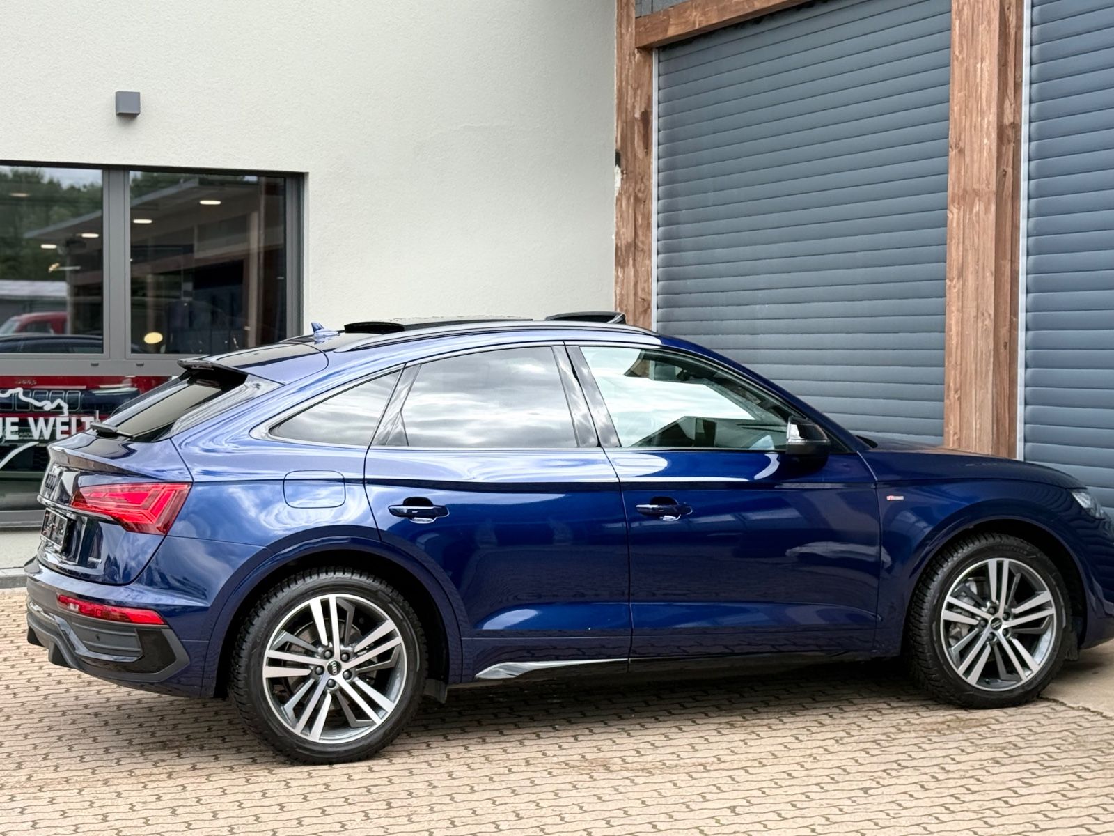 Audi Q5 quattro S-Line/MATRIX/AHK/Pano/Luft/MASSAGE/