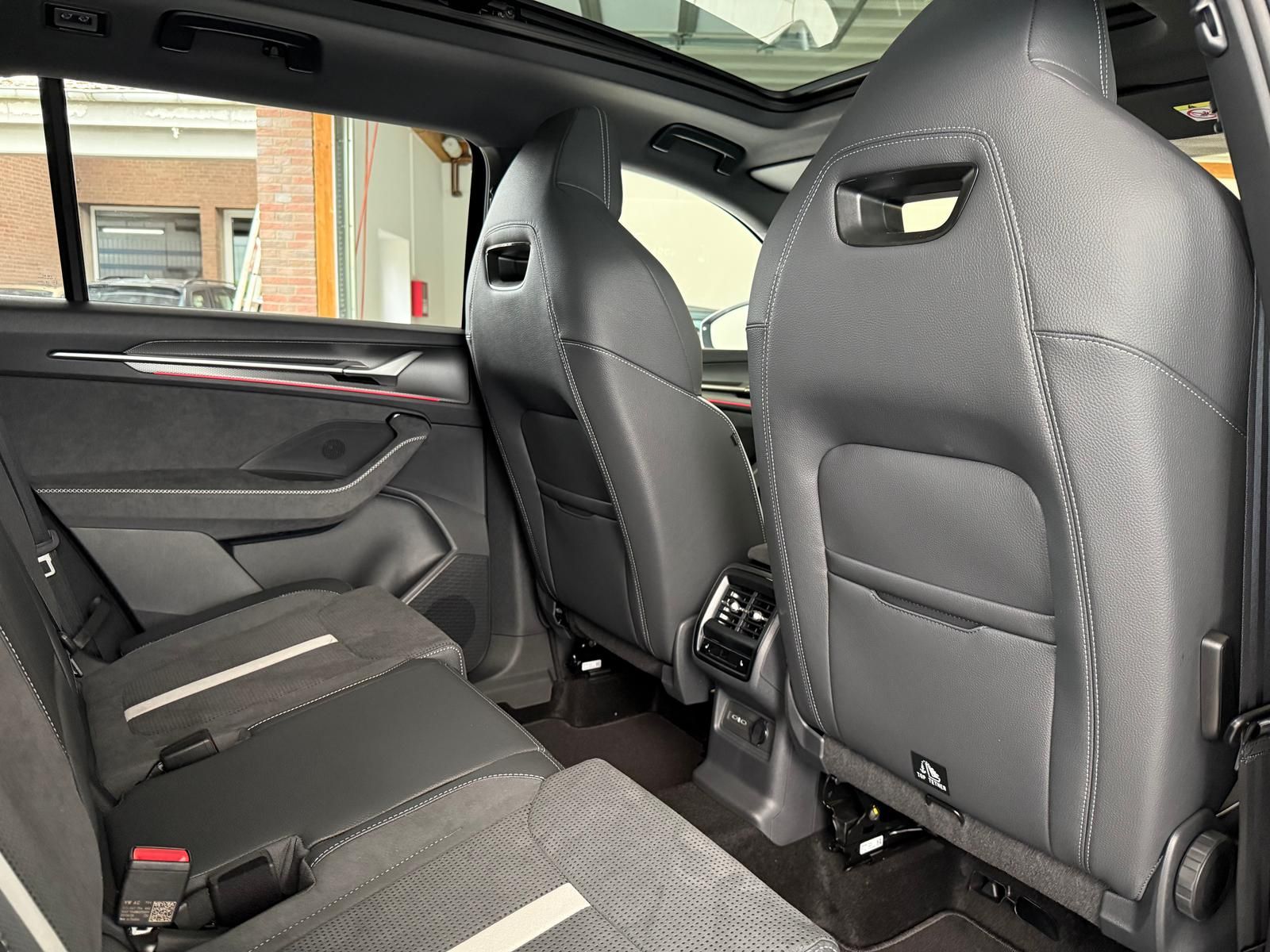 Skoda Kodiaq iV Plug-In Sportline-Pano/AHK/ACC/CarPlay