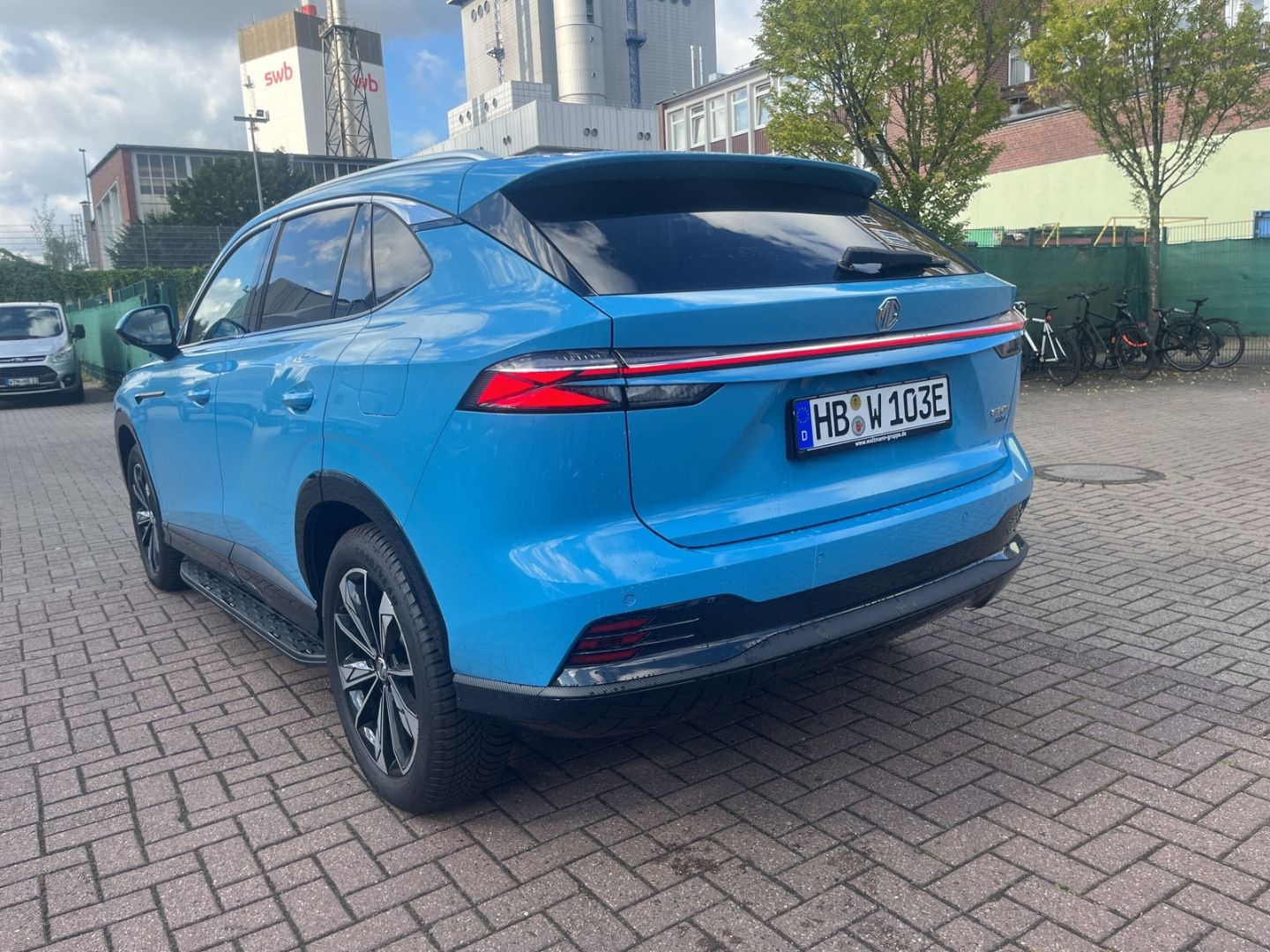 MG HS PHEV LUX VFW inkl. Ganzjahresreifen