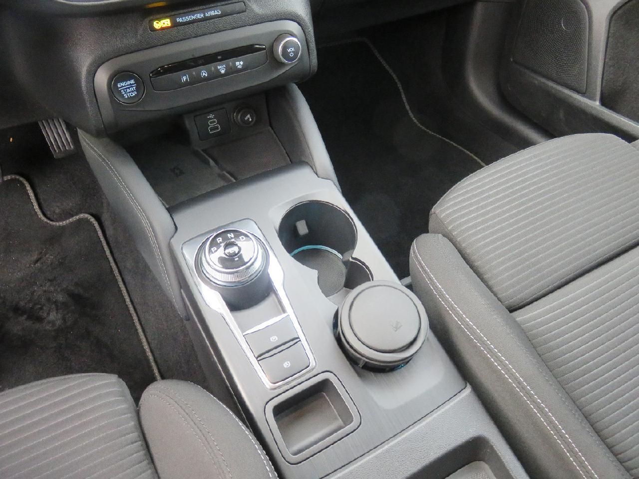 Ford Focus Turnier Titanium X,HUD,Allwetterreifen,