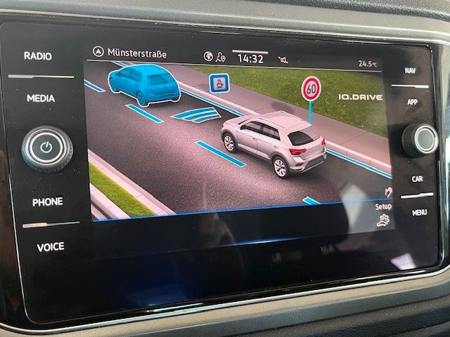 Volkswagen T-Roc Style 1.0 TSI - Samsaru's Car Outlet
