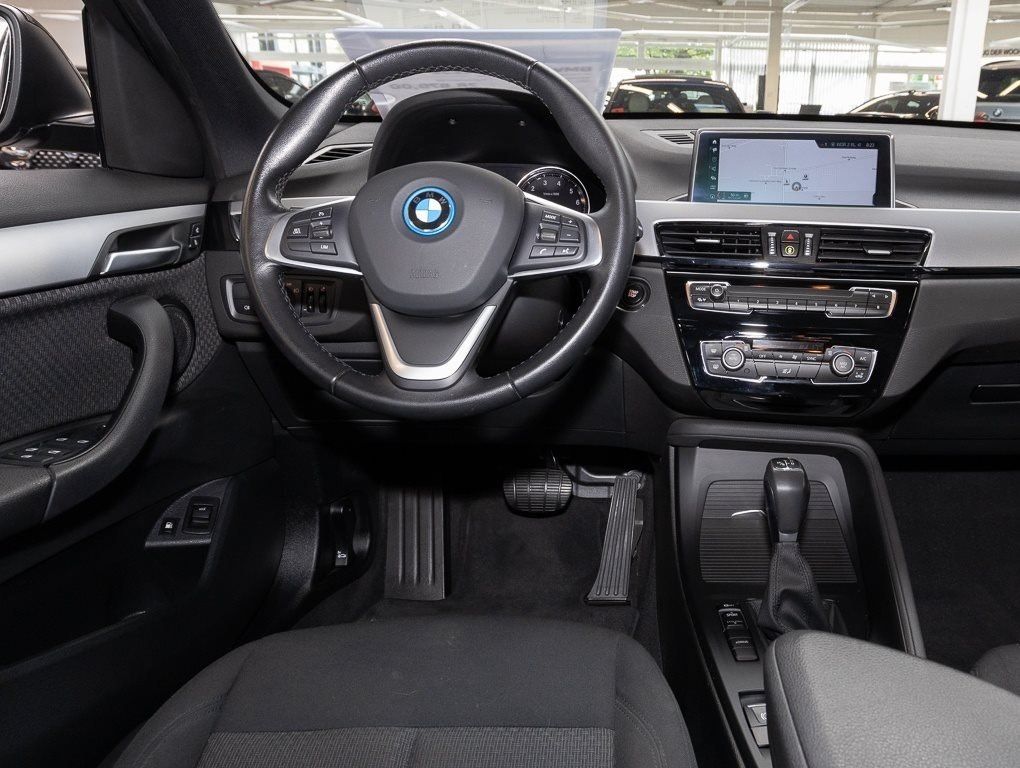 BMW X1 xDrive25e Advantage - Samsaru's Car Outlet