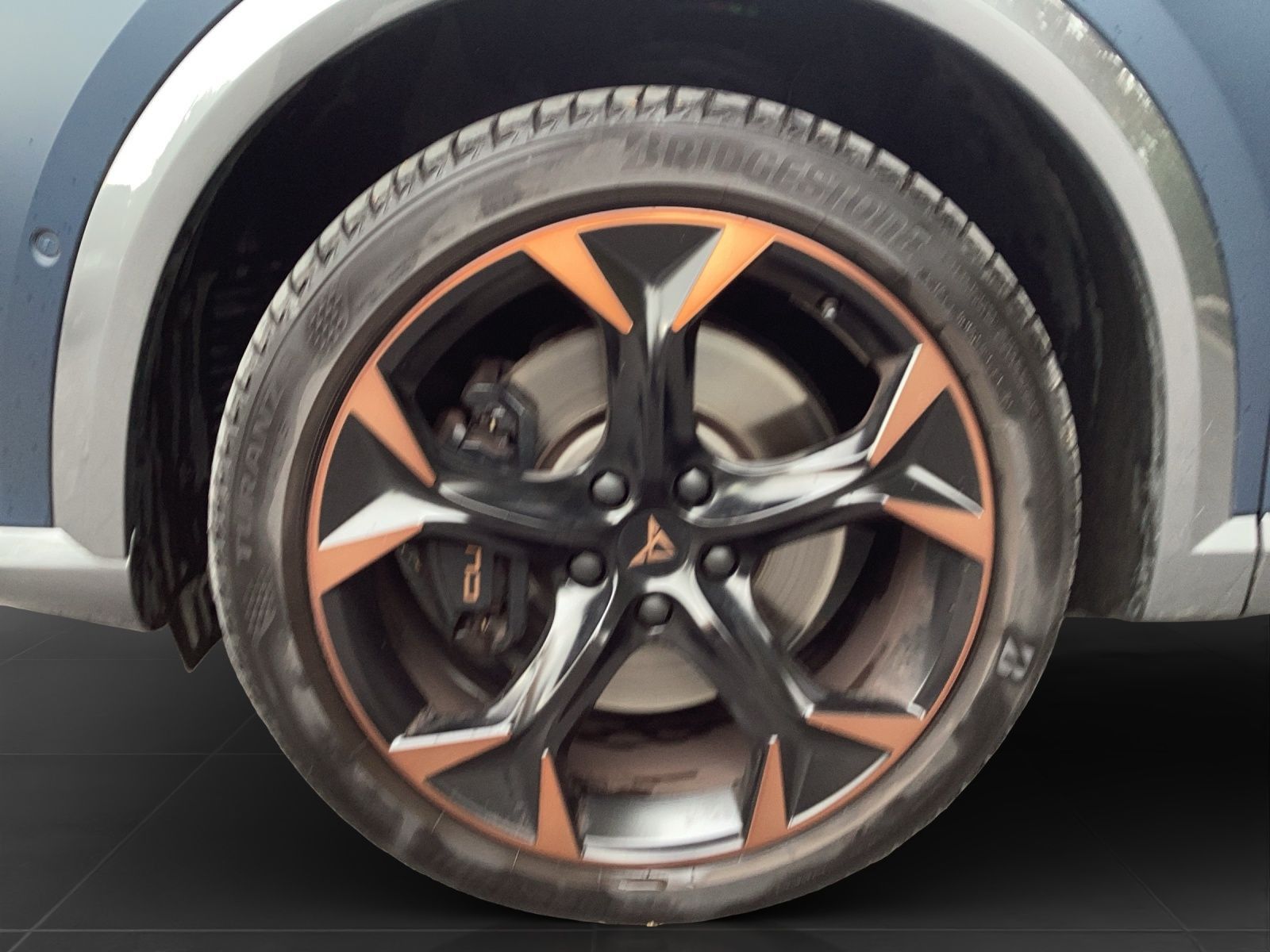 Cupra Formentor 2.0 TSI 4D VZ PANO AHK BEATS LEDER