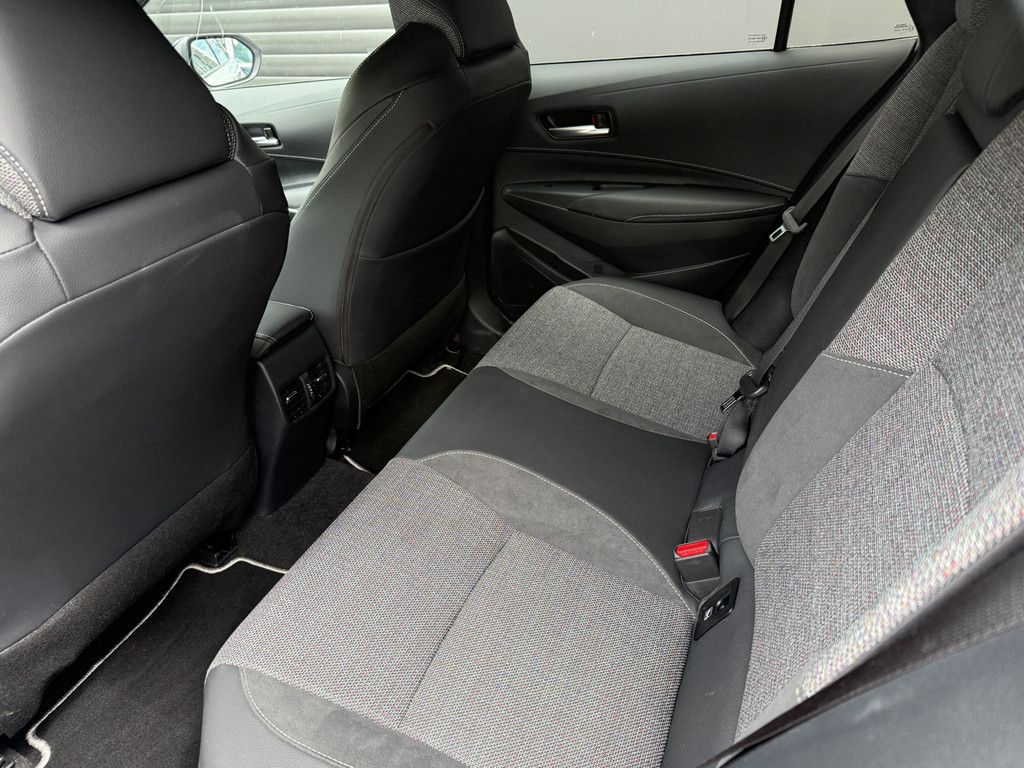 Toyota Corolla Touring Sports 1.8 Hybrid Teamplayer LED