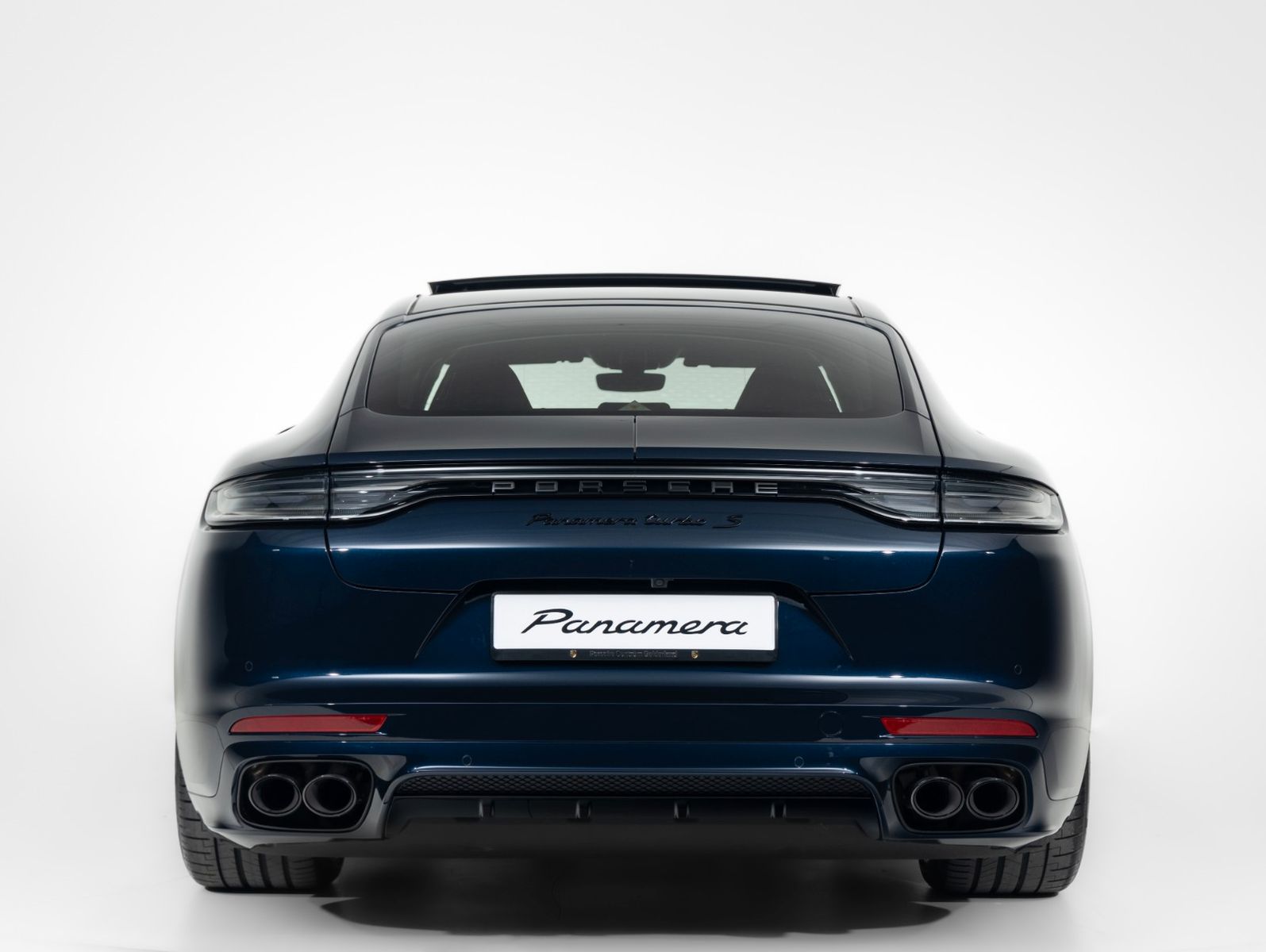 Porsche Panamera Turbo S E-Hybrid - VOLLES AUTO!!!