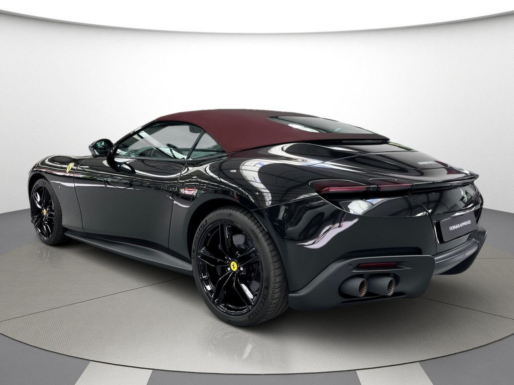 Ferrari Roma Spider - Samsaru's Car Outlet