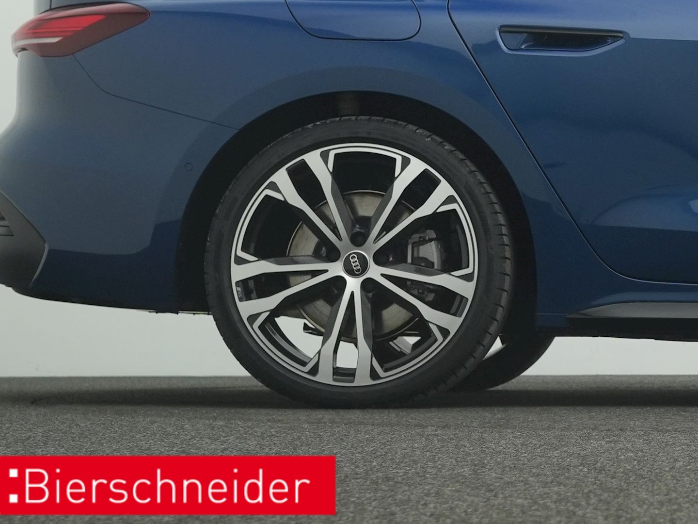 Audi A5 Avant TDI 2x s-line AHK MATRIX 360-KAMERA NAV