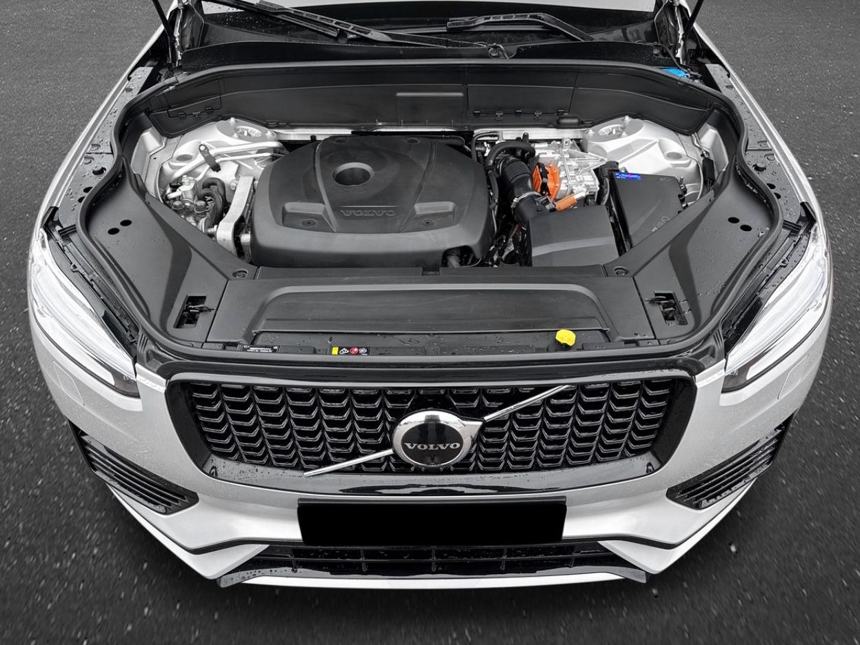 Volvo XC90 T8 AWD 456hp Plug-In ULT-Dark Recharge *VAT