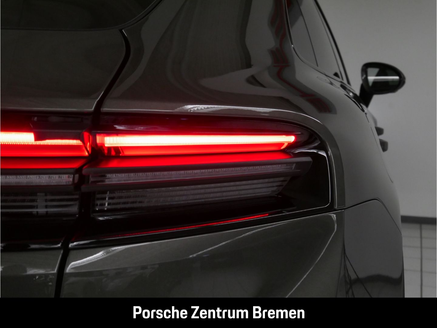 Porsche Macan 4S Sportpaket - Samsaru's Car Outlet