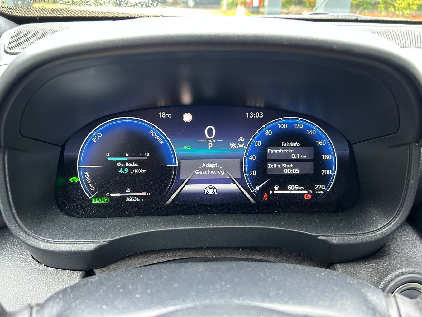 Toyota Yaris Cross 1,5l Hybrid 4x2 GR-SPORT Premium-P.