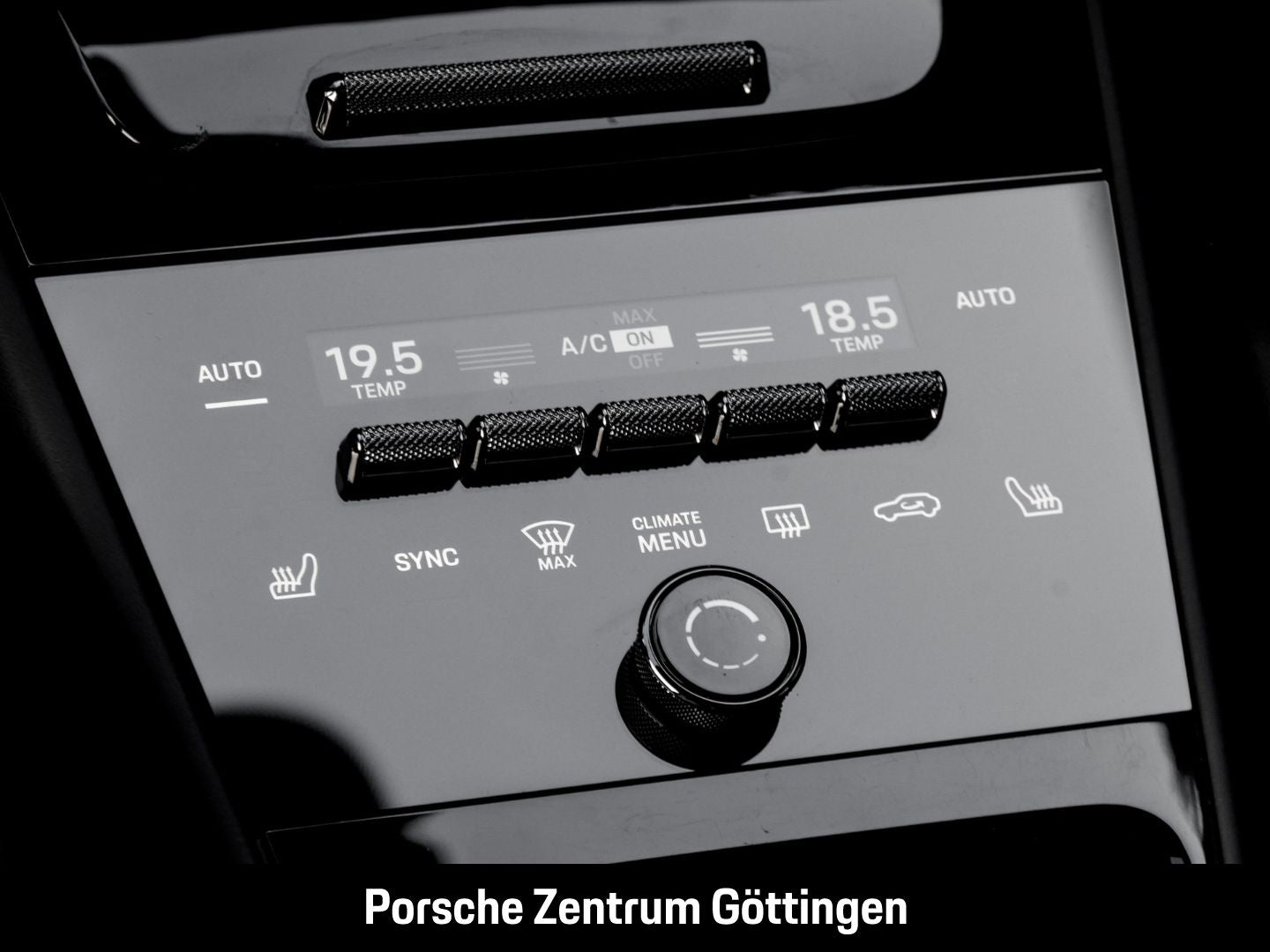 Porsche Cayenne Coupe BOSE Luftfederung Panoramadach LED