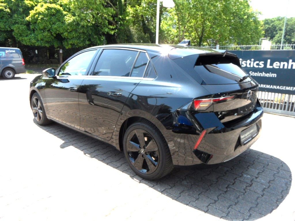 Opel Astra 1.2 Turbo Edition - Samsaru's Car Outlet