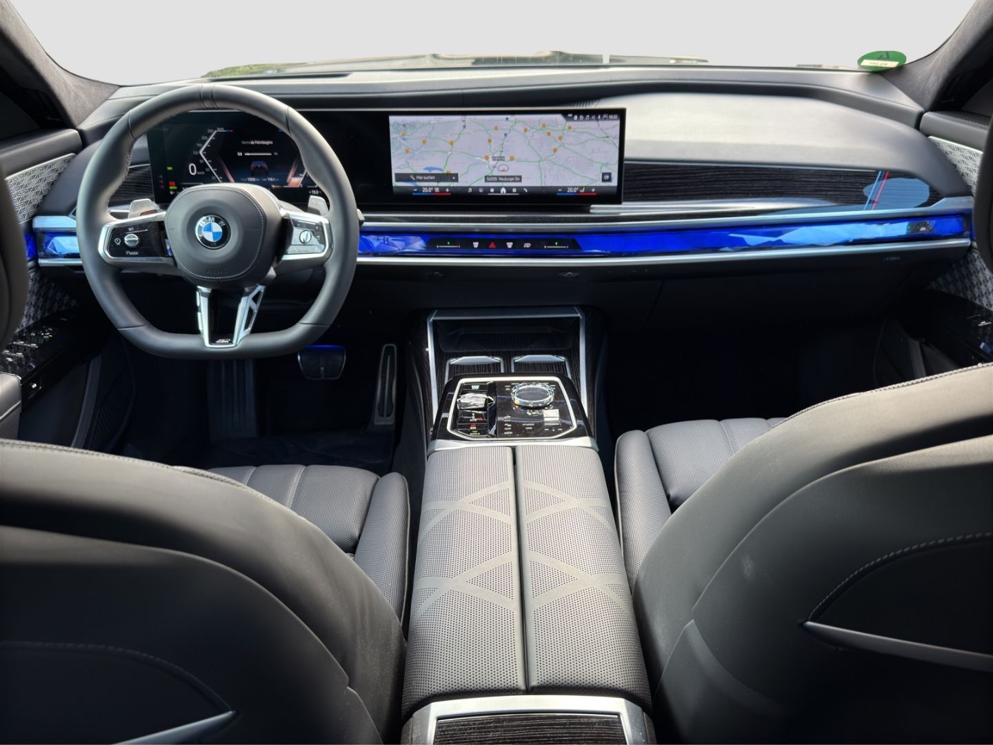 BMW 740 d xDrive M Sport Pro Monat 699 € NP 174t €