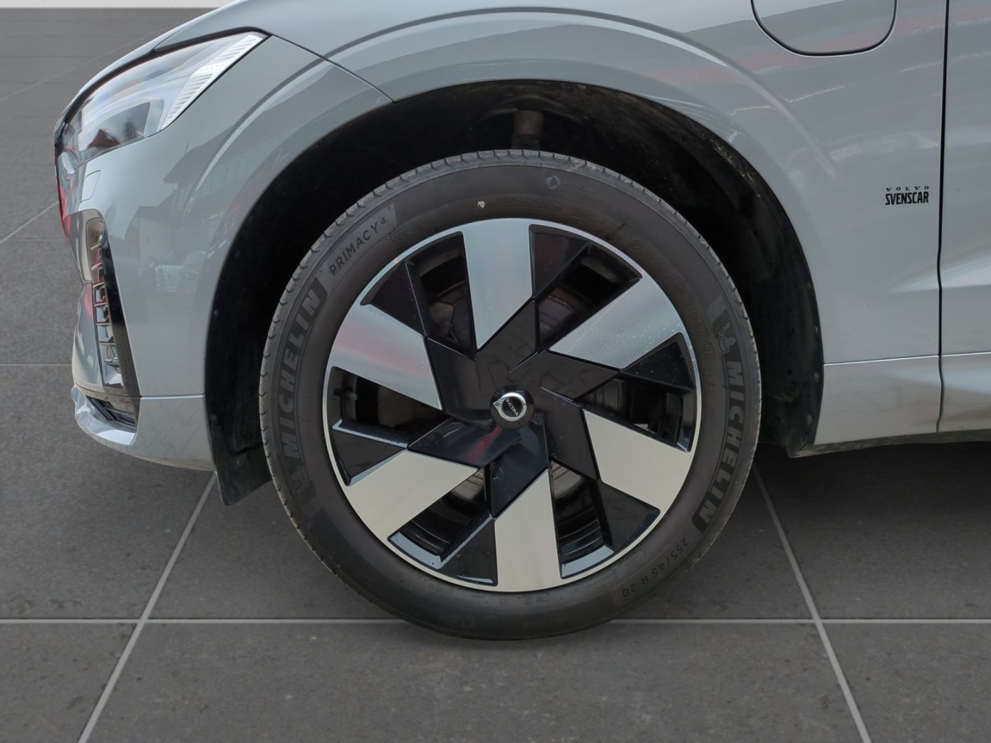 Volvo XC60 R Design Recharge T6 AWD Leder Panodach Nav