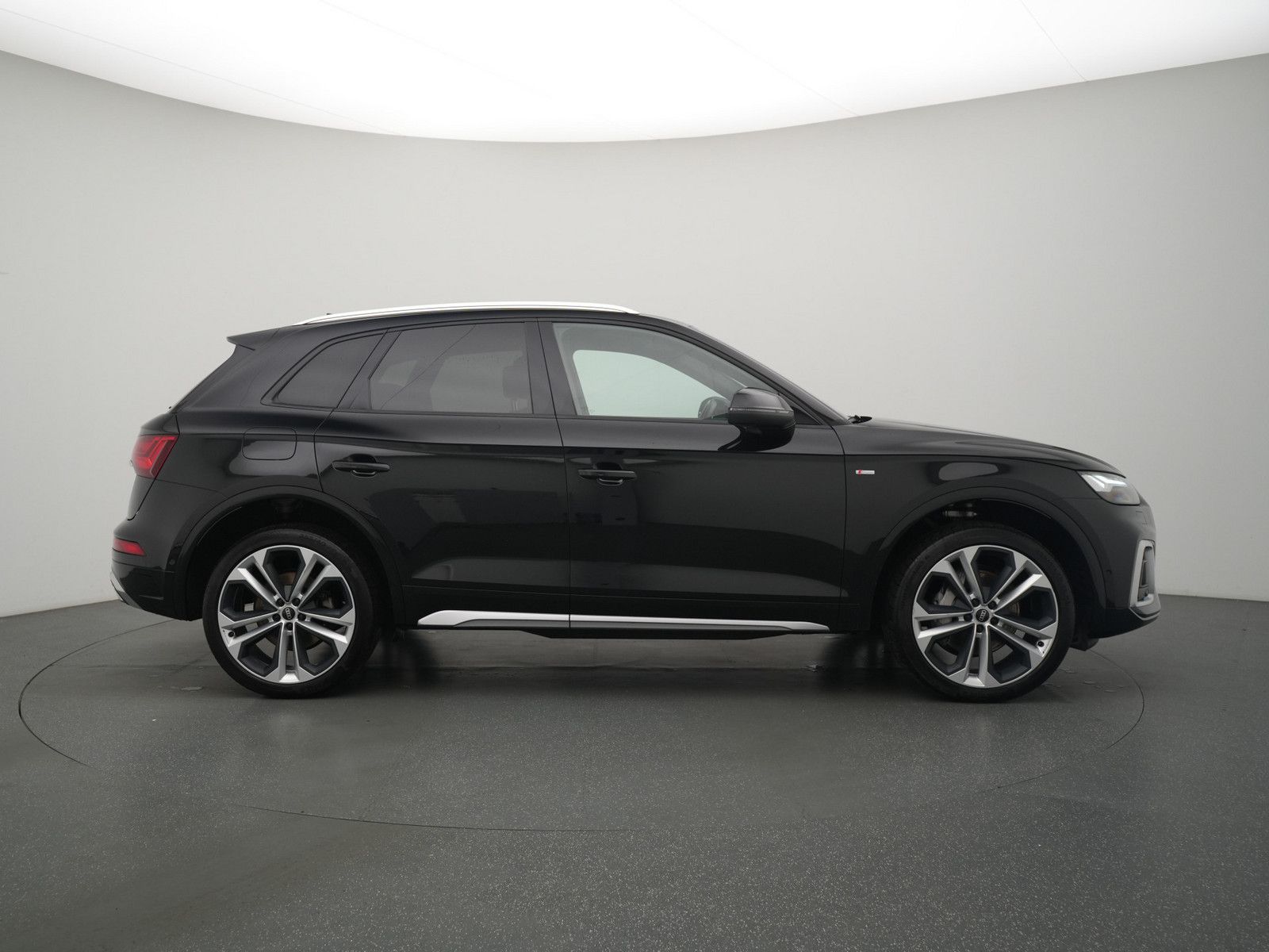 Audi Q5 50 quattro S line MATRIX AHK ACC KAM 360° SHZ