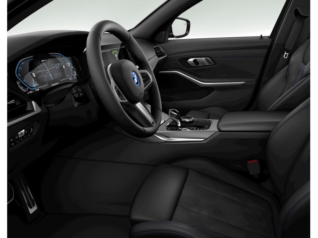BMW 330e xDrive M-Sport - Samsaru's Car Outlet