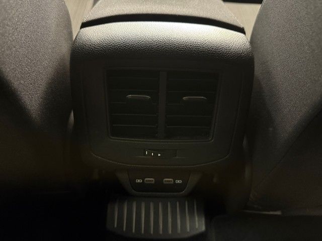 Volkswagen T-Roc 1.5TSI Style - Samsaru's Car Outlet