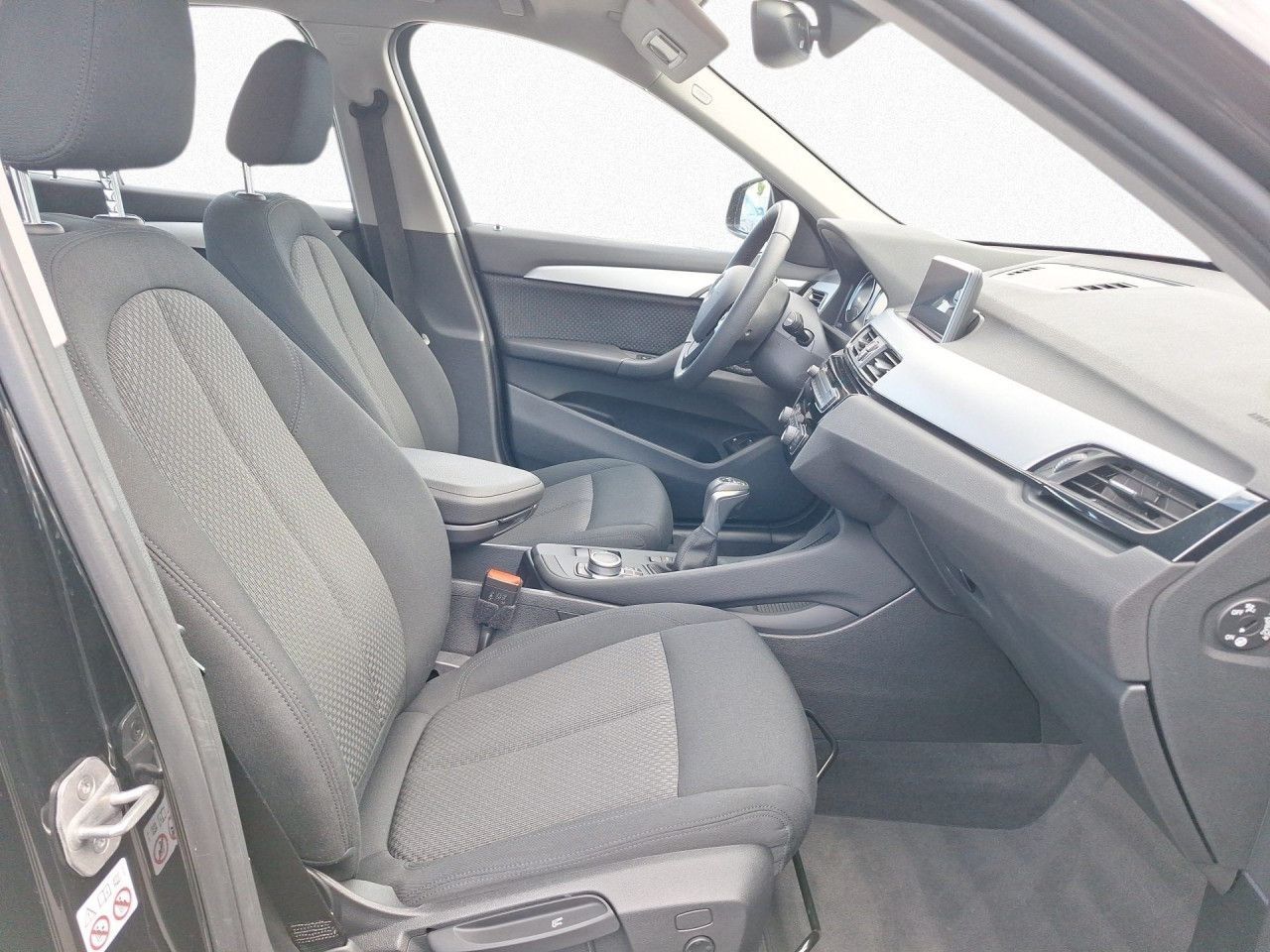 BMW X1 xDrive25e Advantage - Samsaru's Car Outlet