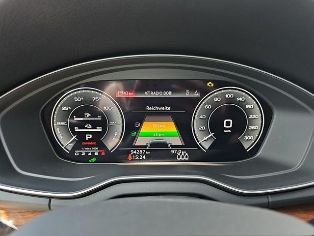 Audi Q5 55 TFSI e quattro S line S-tr. AHK Matrix HUD