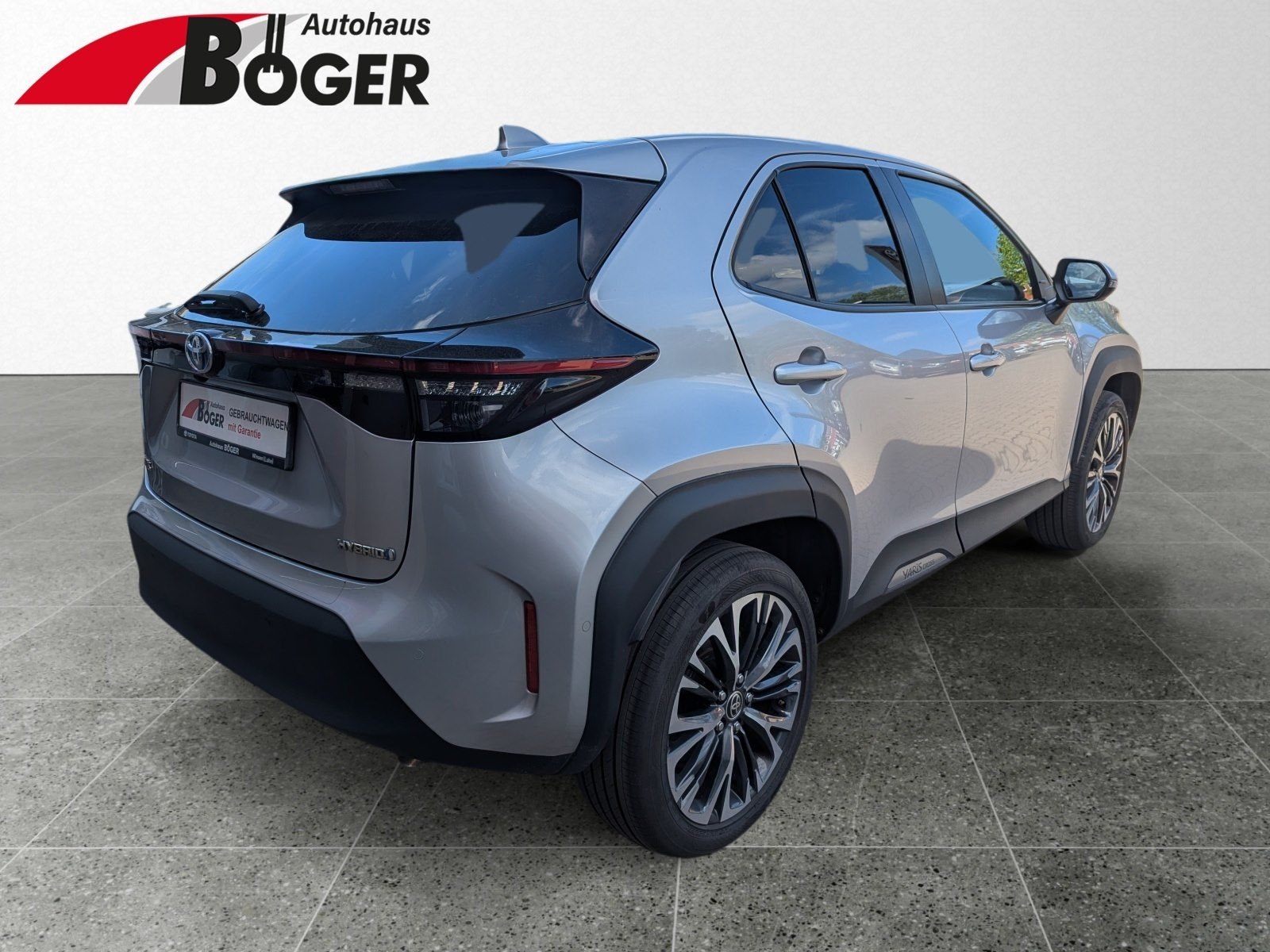 Toyota Yaris Cross 1,5 Hyb. Elegance *PANO 360° HUD*