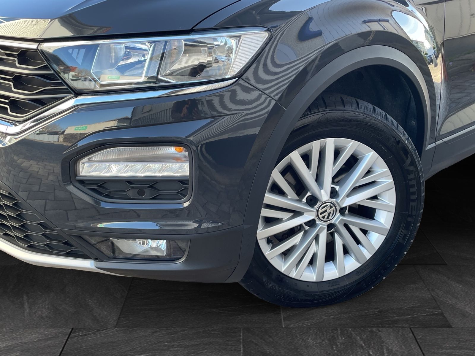 Volkswagen T-Roc Style TDI - Samsaru's Car Outlet