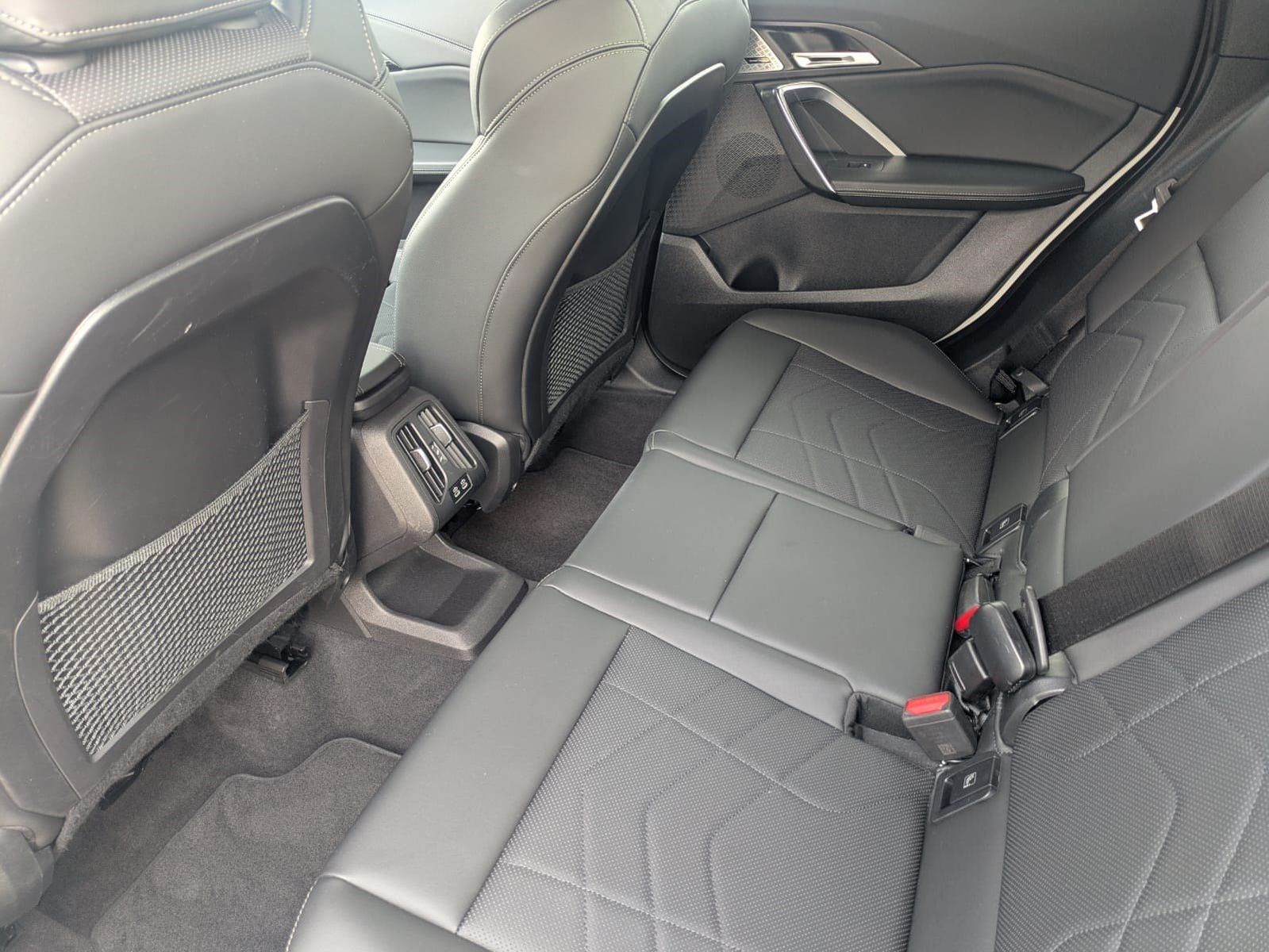 BMW X1 xDrive23i M Sport - Samsaru's Car Outlet