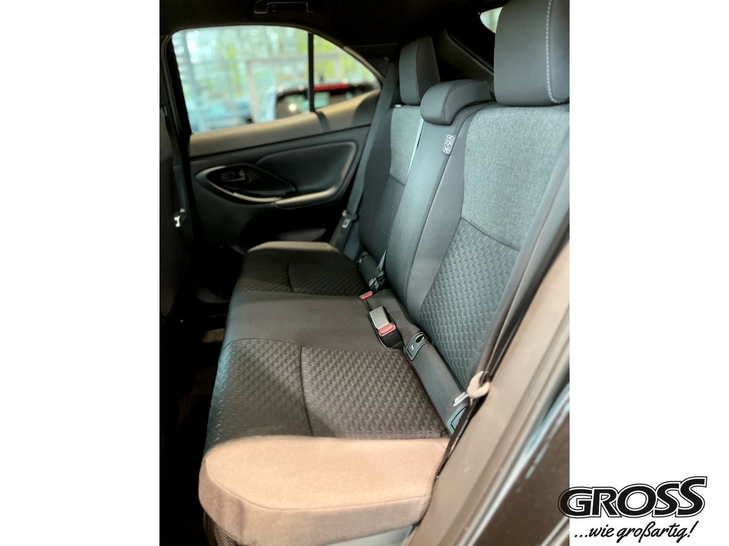 Toyota Yaris Cross Hybrid Active Drive / Safety / PDC /