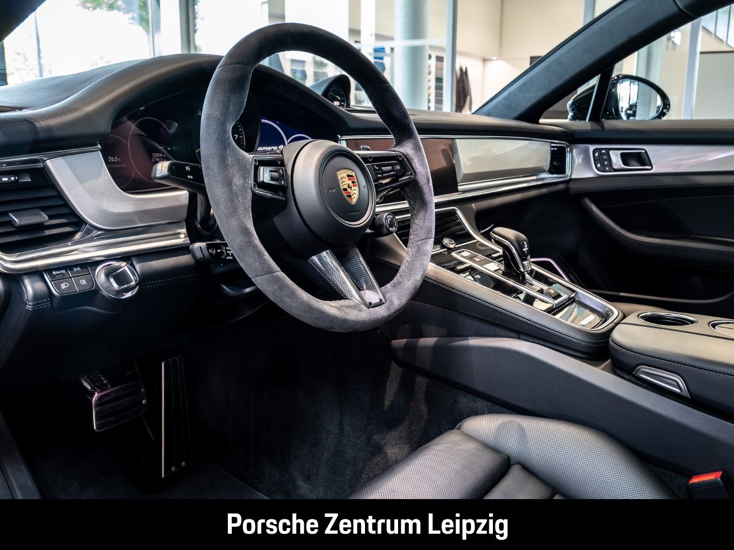 Porsche Panamera E-Hybrid Sport Turismo Platinum Edition