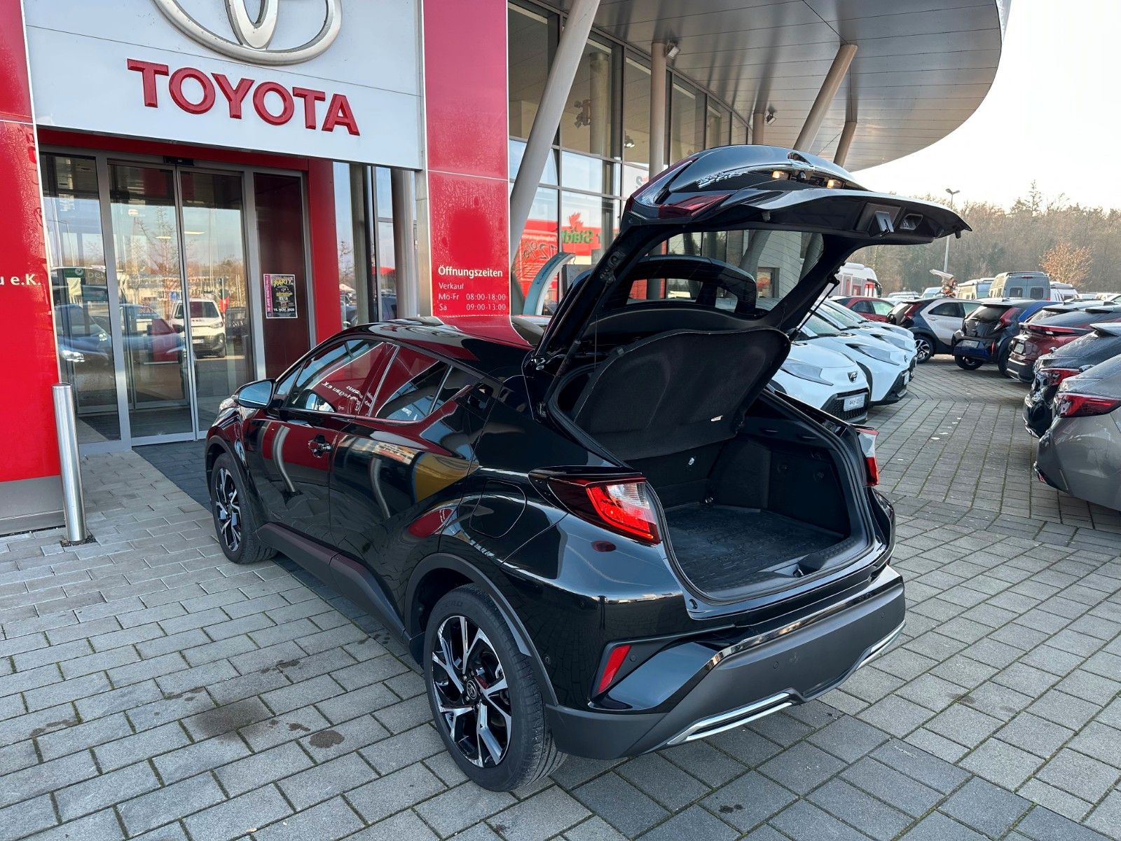 Toyota C-HR 2.0 Hybrid Team Deutschland, LED, KAMERA