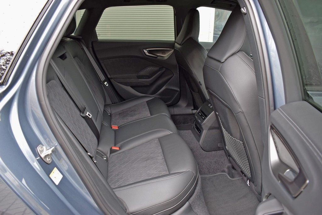 Audi A5 Avant TDI quattro *S-line*Matrix*AHK*HuD*B&O*