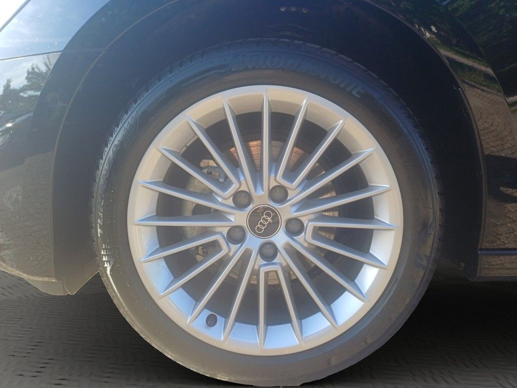 Audi A3 Lim. Advanced 35TFSI S-Tr SmartphoneInterface