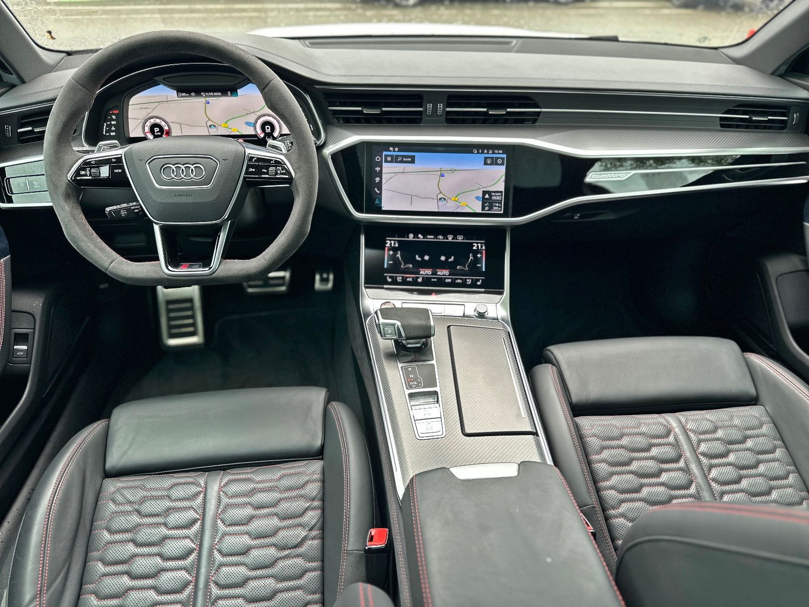 Audi RS6 Avant performance BLACK HUD PANO NACHTS STHZ