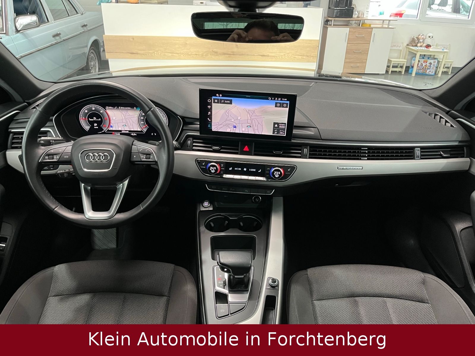 Audi A4 50TDI Advanced - Samsaru's Car Outlet
