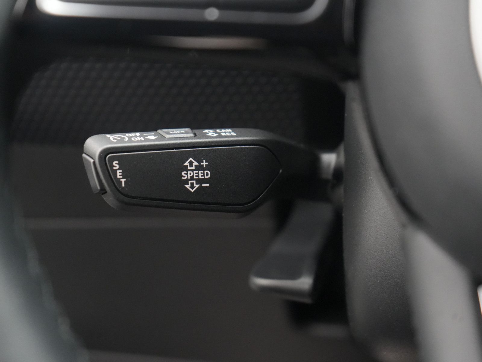 Audi A1 Sportback advanced KAM SHZ PDC PORT NAVI