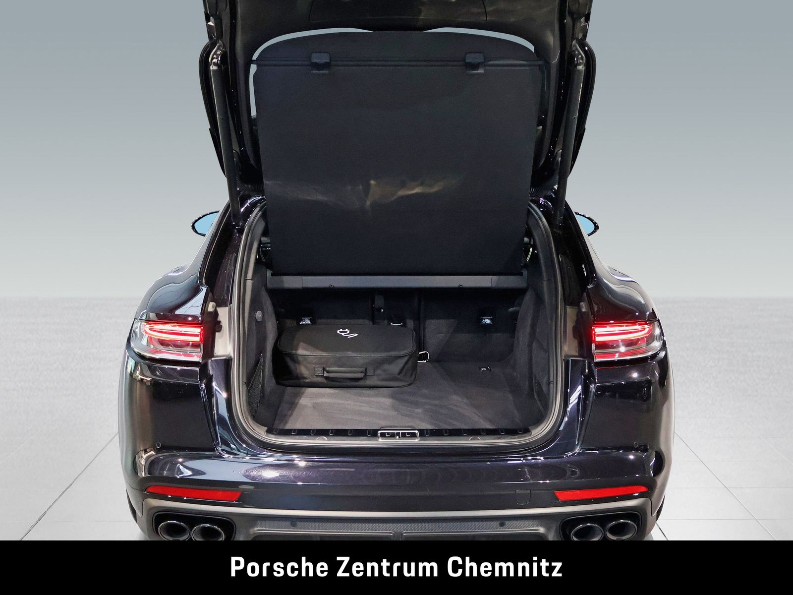 Porsche Panamera 4S E-Hybrid Sport Turismo 4+1 Sitze;Spo