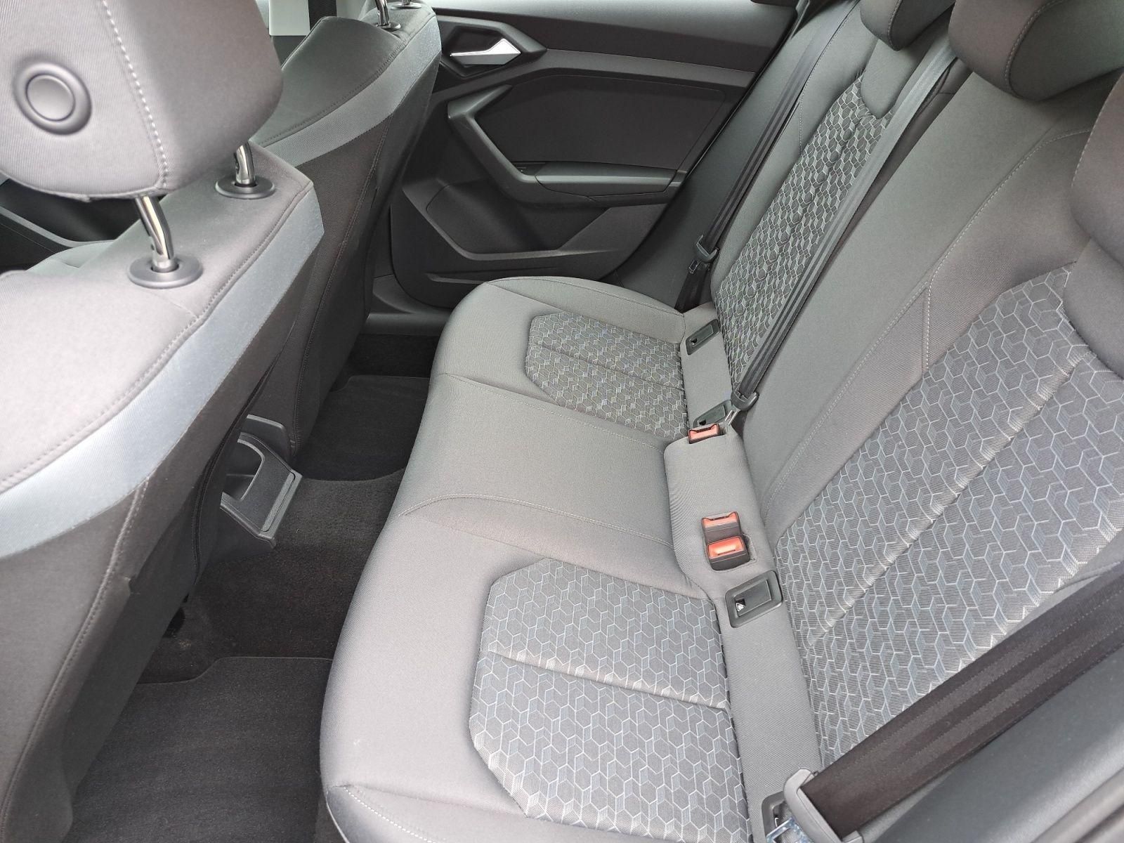 Audi A1 citycarver 35 TFSI S tronic - Samsaru's Car Outlet