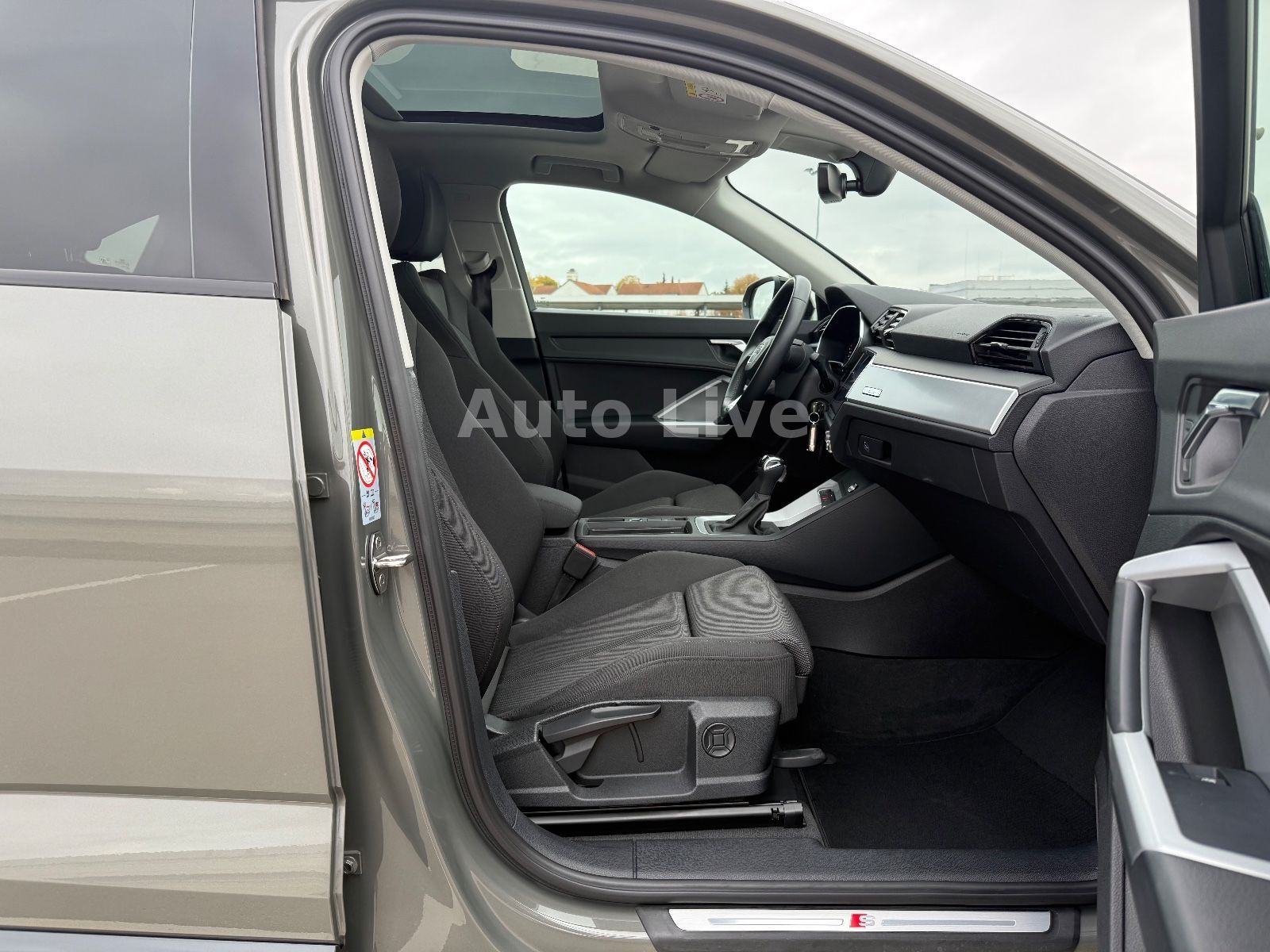 Audi Q3 Sportback 45 TFSI qu*S LINE*PAN*VIR*MATRI*360
